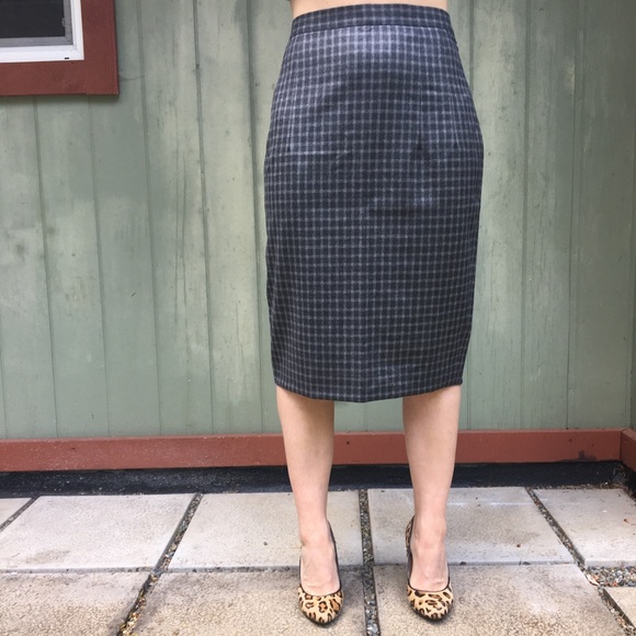 Women’s Pencil Skirt - Picture 1 of 3